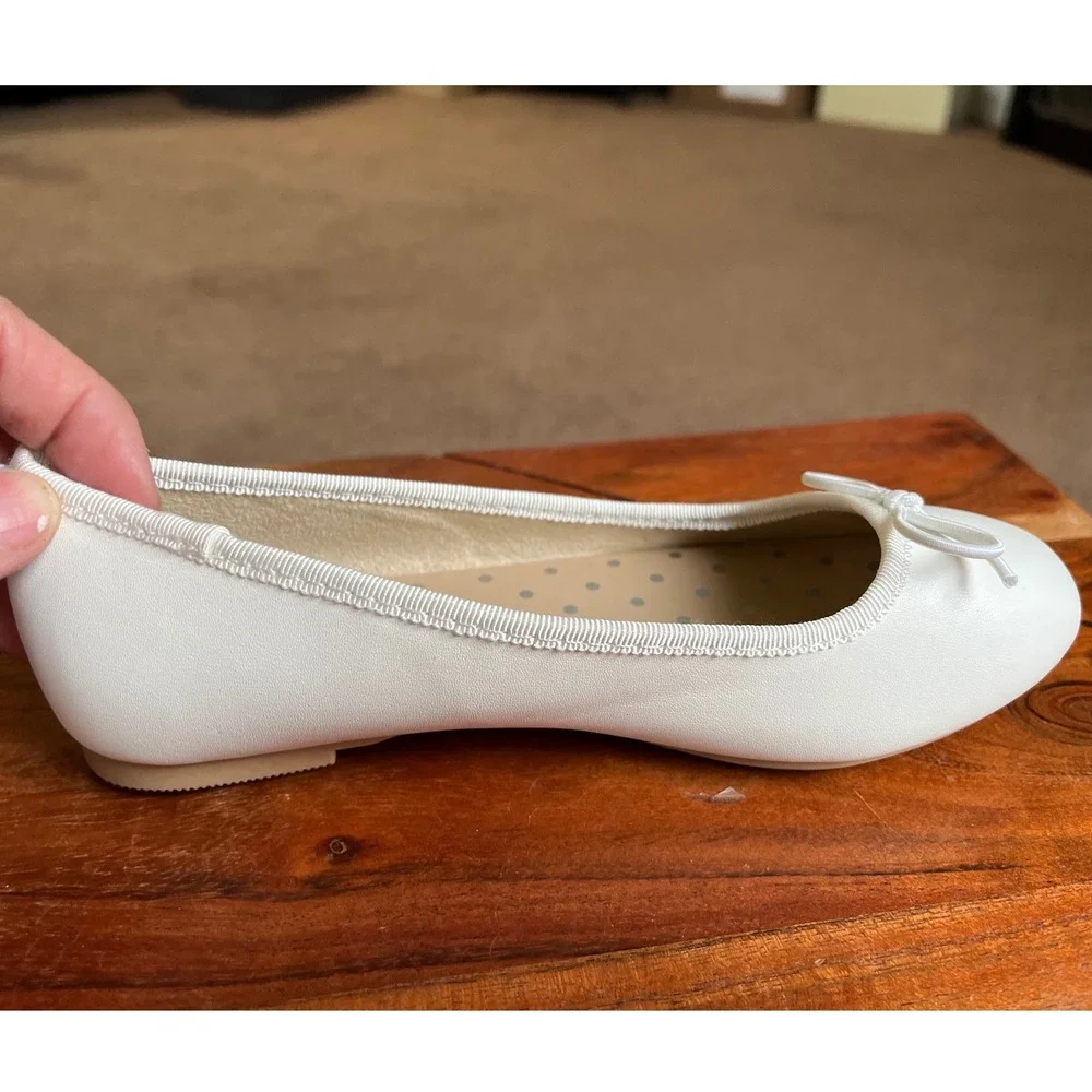 Cat & Jack Diana Kids White Ballet Flats Memory Foam Bow Shoes Size 13 NEW